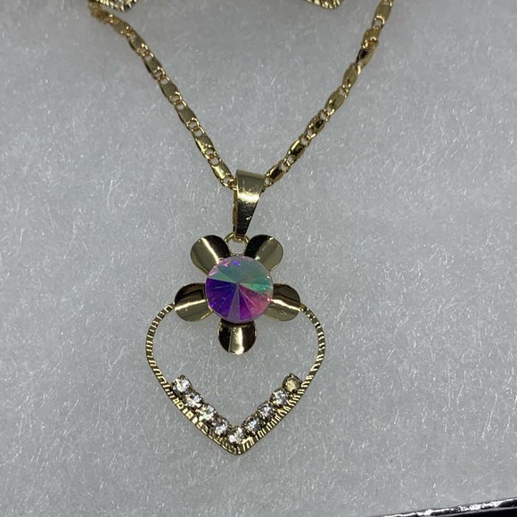 💥Just Reduced💥Gorgeous Italian Gold Necklace set - Picture 5 of 8